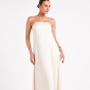 NWT Meshki Luisa Dress